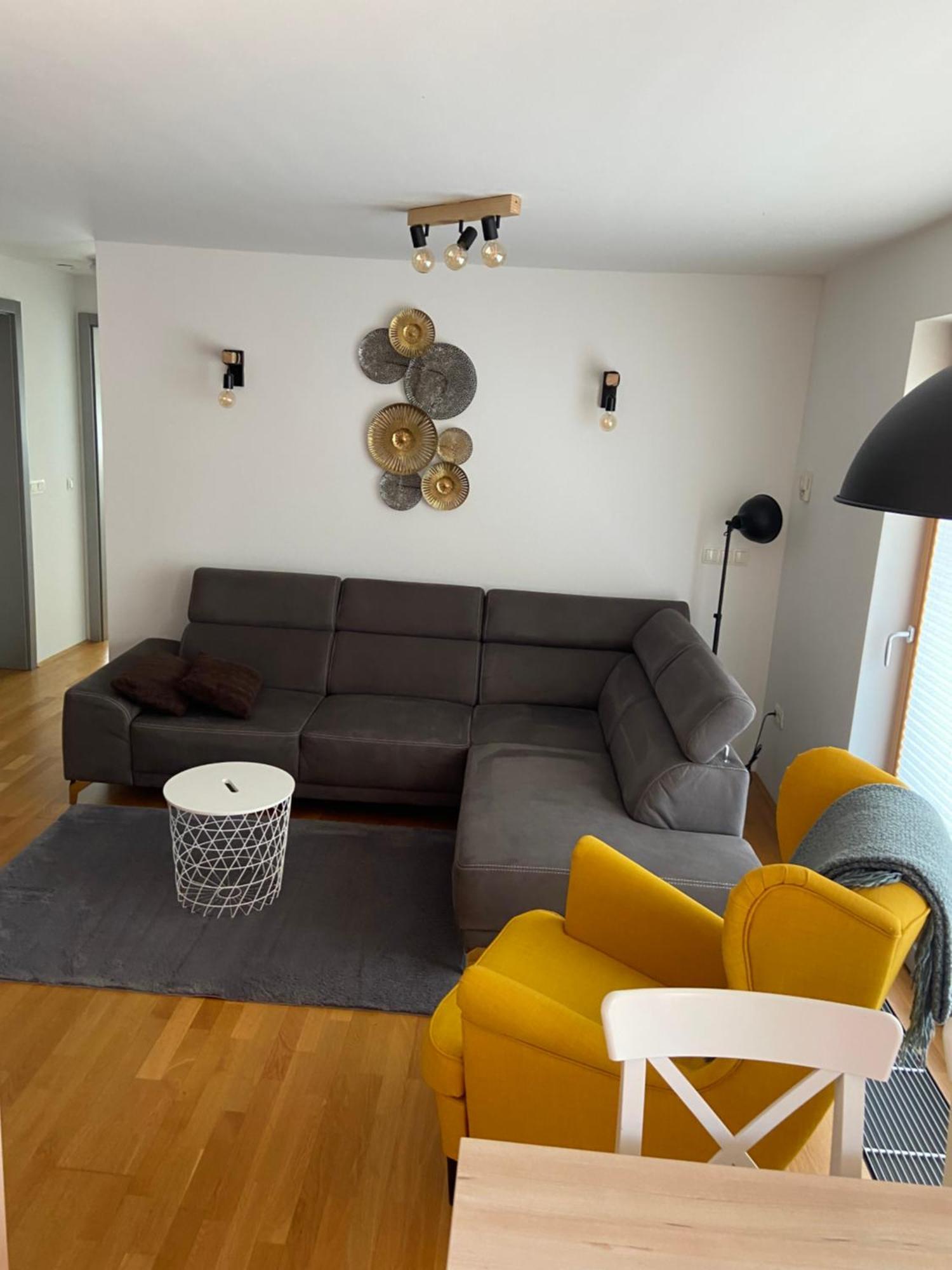 Apartma Pika Мойстрана Екстер'єр фото